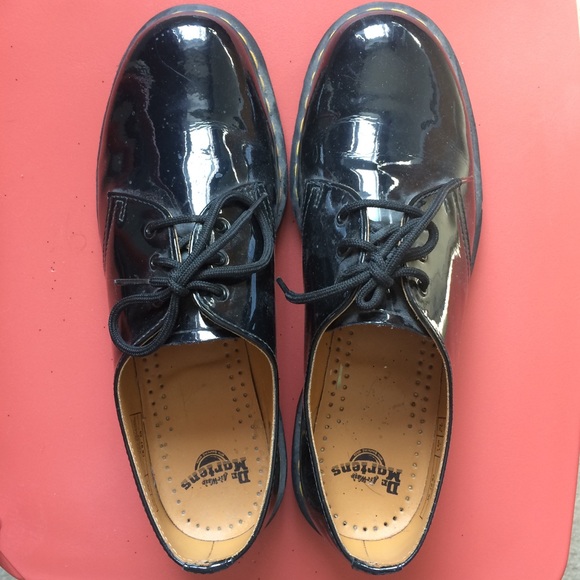 💖Men's Dr Marten shoes 💖 - Picture 1 of 4